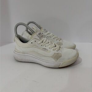 Vans UltraRange size 5